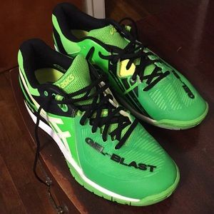 Men's Ascis Gel Blast shoes in mint condition